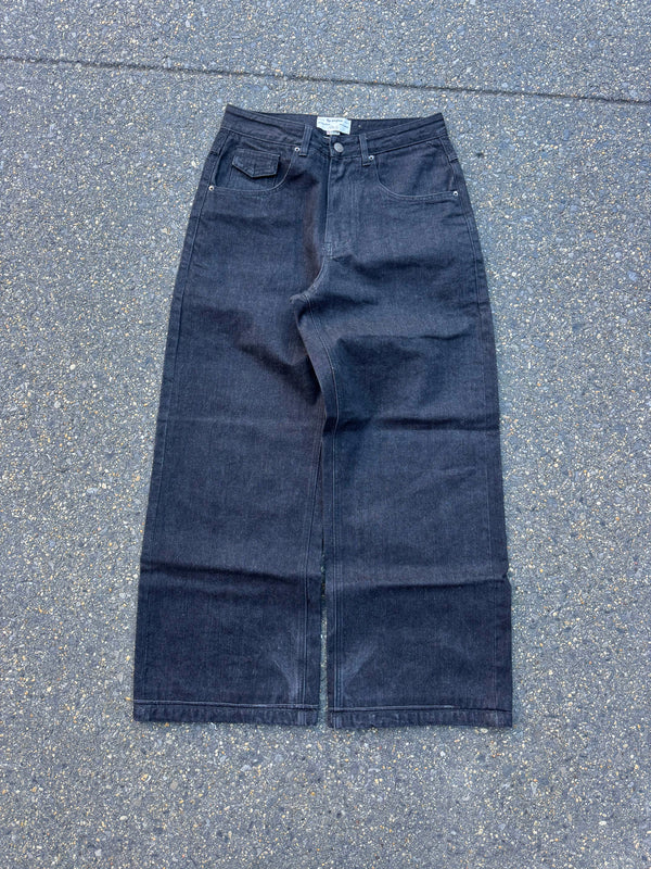 Emblem stenciled TET denim